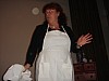 Signora R. con straccio